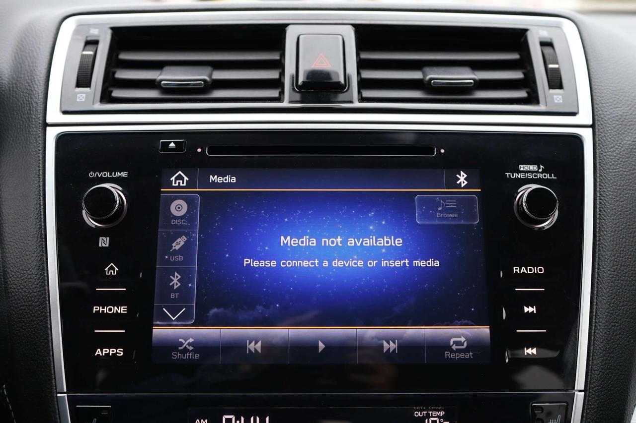 2019 Subaru Outback TOURING-AWD-EYESIGHT PKG/ADAPT CRUISE/BCAM/BLIS/FCW/LDW/HEATED SEATS/KEYLESS/CARPLAY/SUNROOF Photo