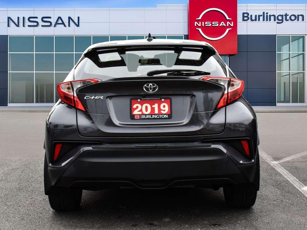2019 Toyota C-HR FUEL SAVER, HEATED SEATS, APPLE CARPLAY Photo