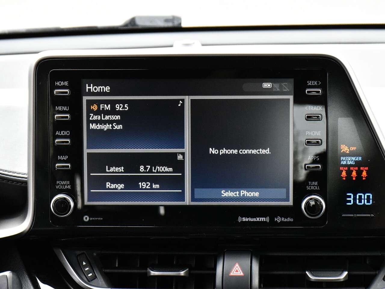 2019 Toyota C-HR FUEL SAVER, HEATED SEATS, APPLE CARPLAY Photo