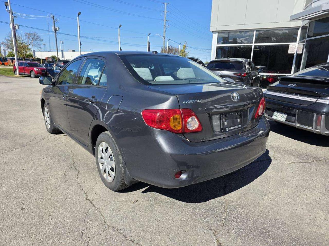 2010 Toyota Corolla MANUAL POWER LOCKS Photo4