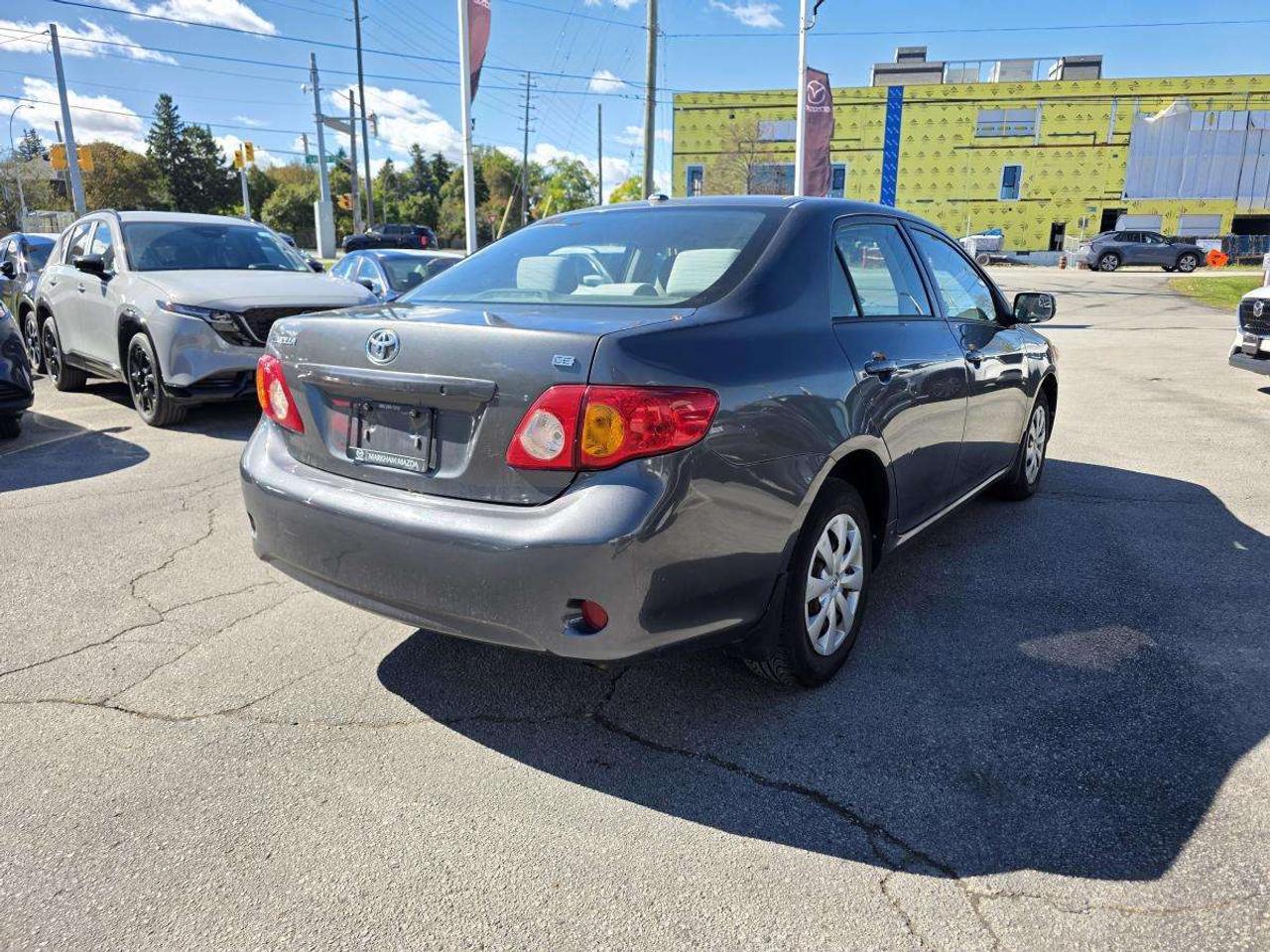 2010 Toyota Corolla MANUAL POWER LOCKS Photo3