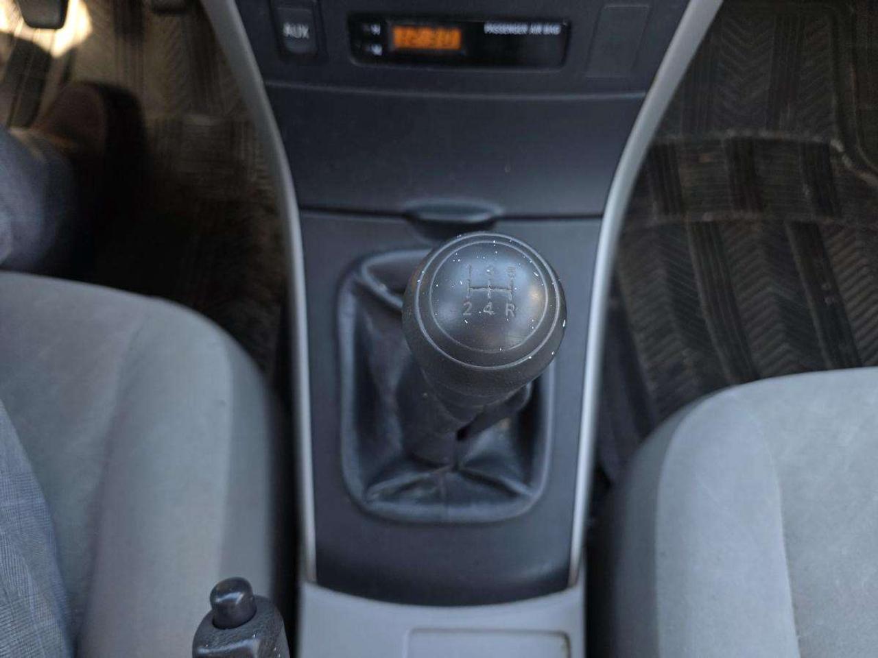 2010 Toyota Corolla MANUAL POWER LOCKS Photo