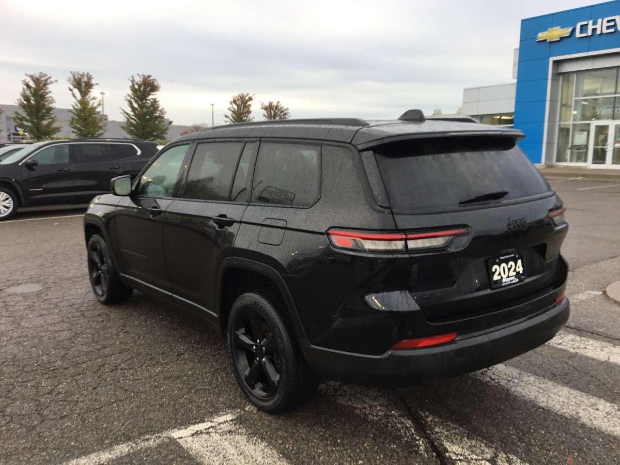 2024 Jeep Grand Cherokee ALTITUDE 4X4 Photo