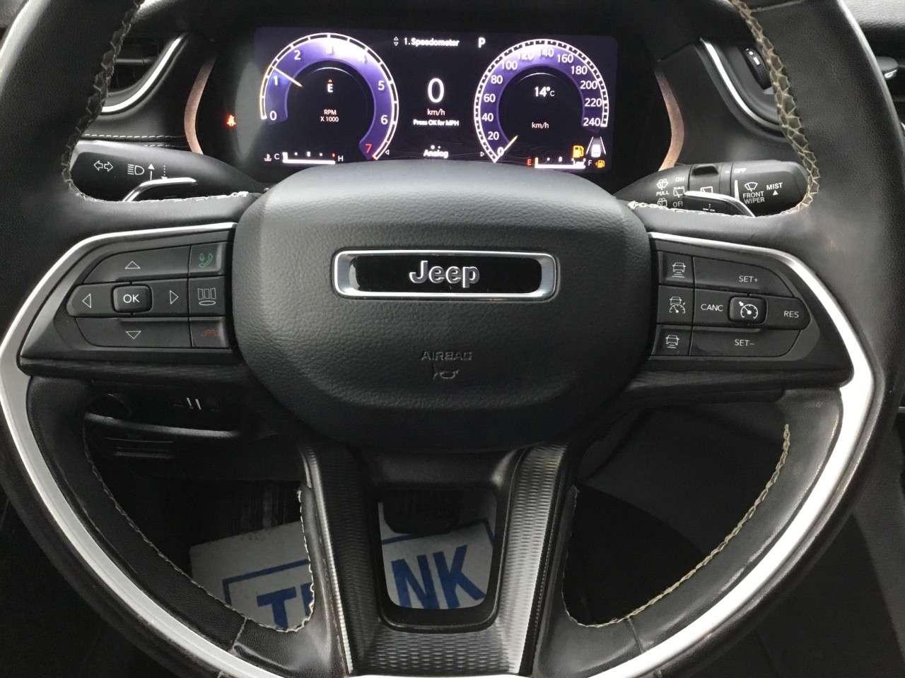 2024 Jeep Grand Cherokee ALTITUDE 4X4 Photo