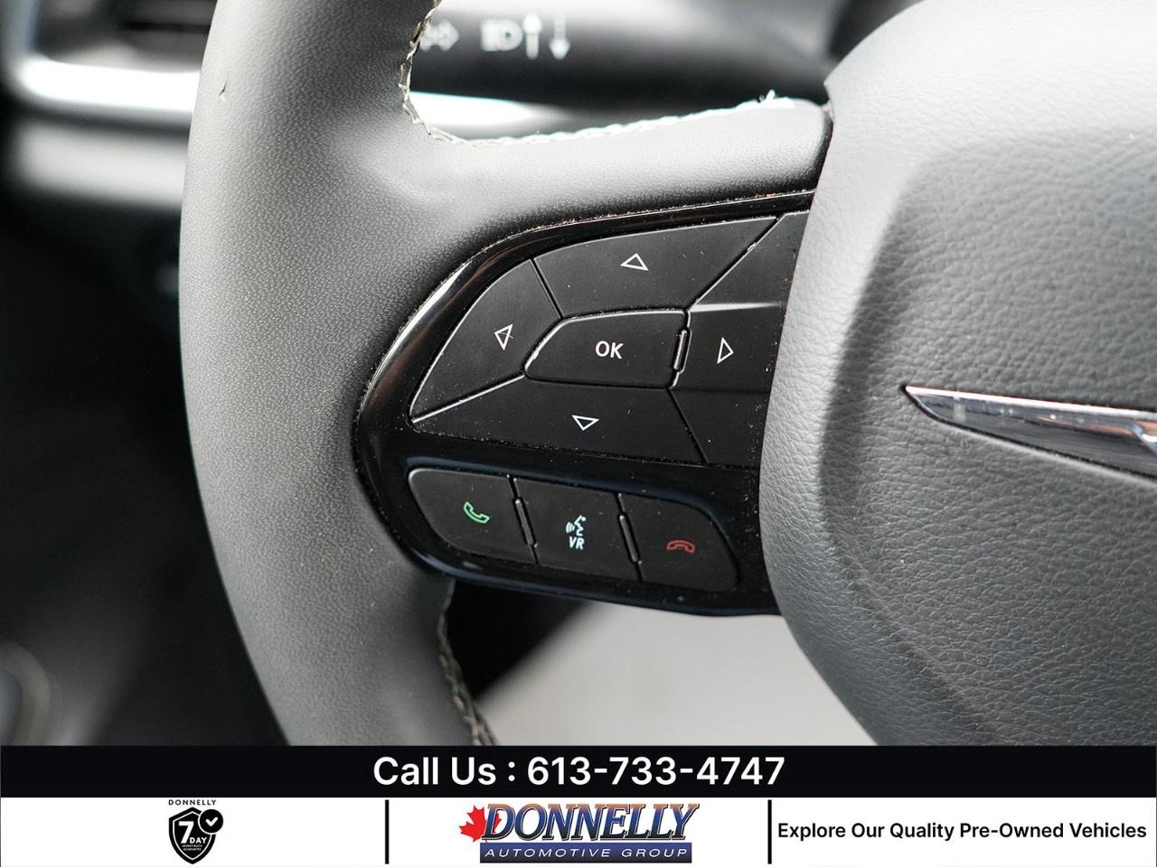 2025 Chrysler Pacifica Limited FWD Photo