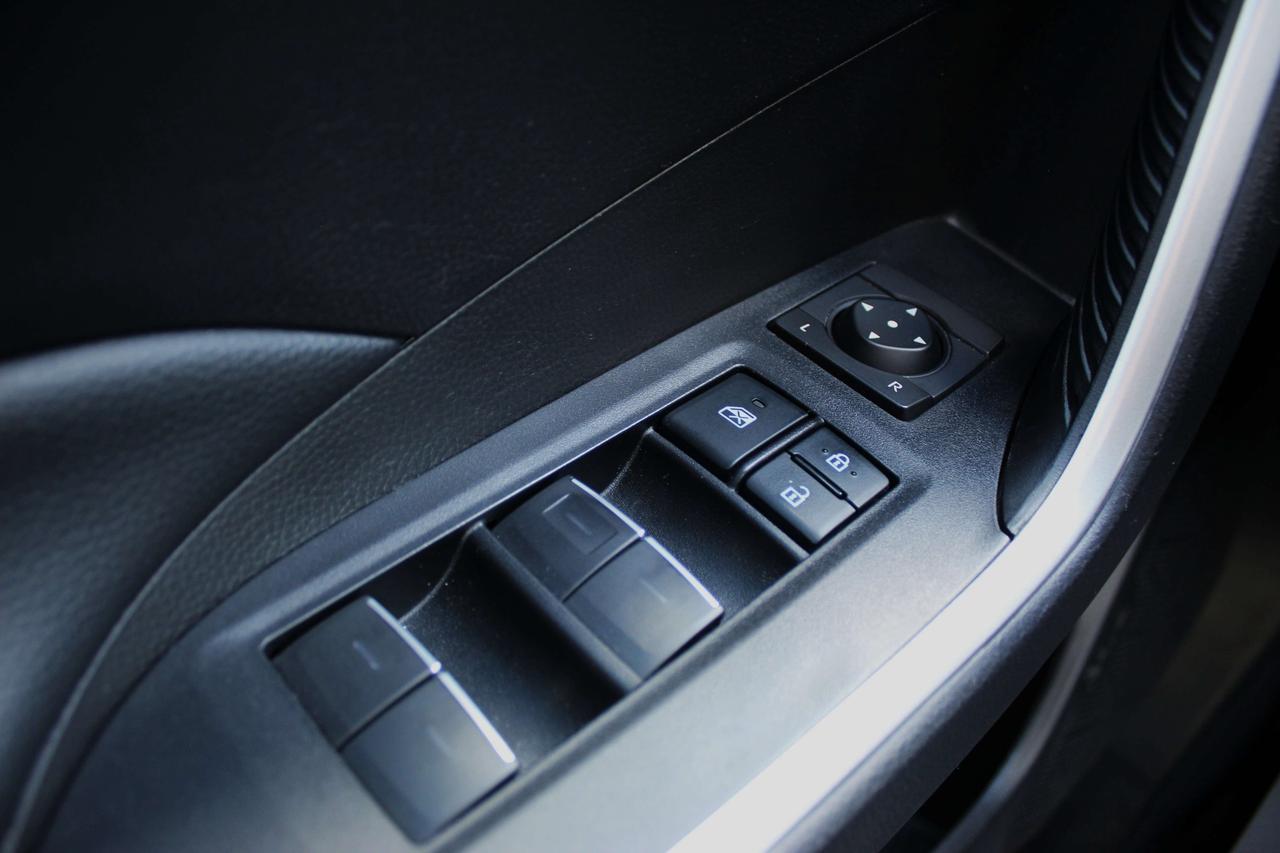 2022 Toyota RAV4 XLE Photo