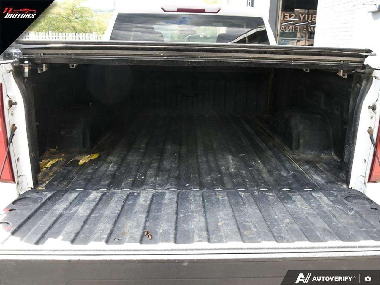 2020 Chevrolet Silverado 1500 4X4 Double Cab 147 Custom   NO ACCIDENTS Photo