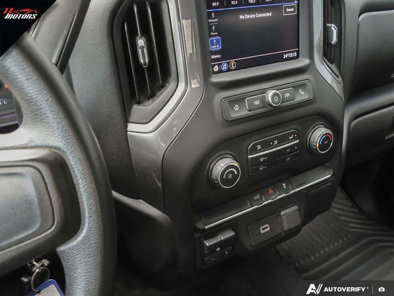 2020 Chevrolet Silverado 1500 4X4 Double Cab 147 Custom   NO ACCIDENTS Photo