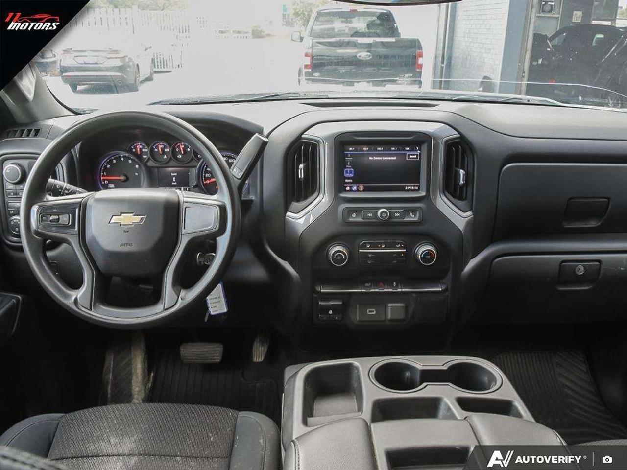 2020 Chevrolet Silverado 1500 4X4 Double Cab 147 Custom   NO ACCIDENTS Photo