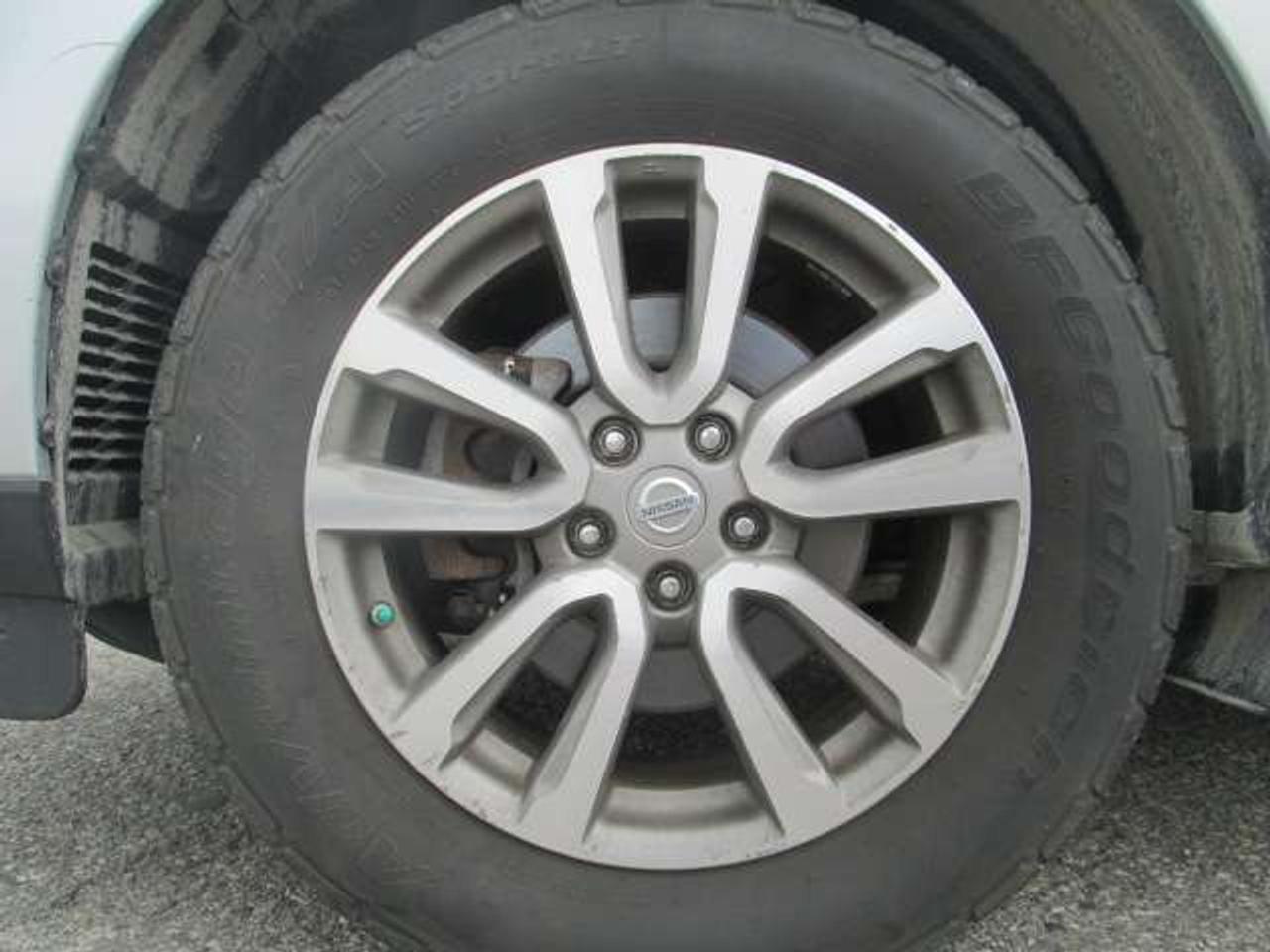 2016 Nissan Pathfinder SV, Local Trade In, Back Up Camera Photo