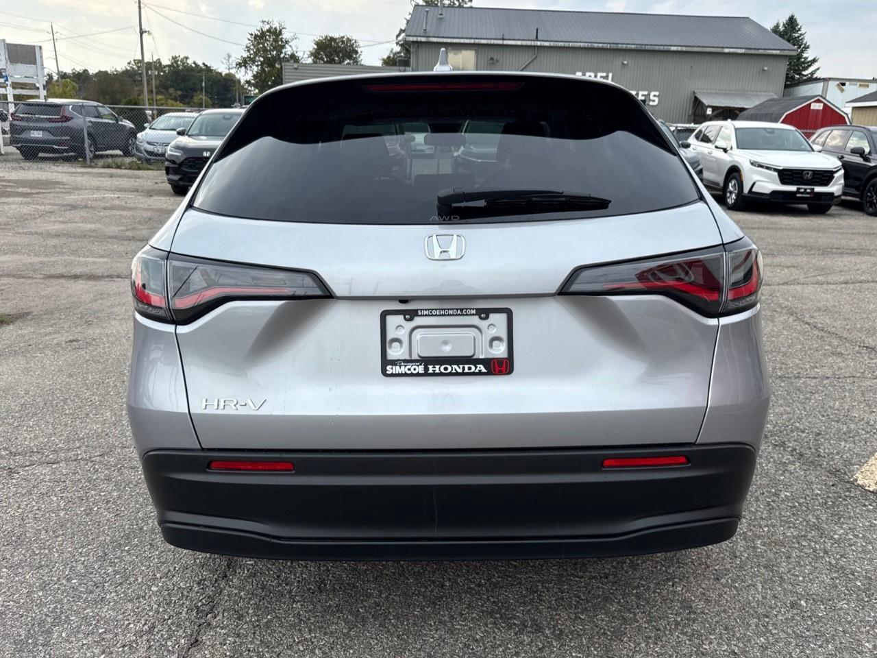 2027 Honda HR-V LX 4dr All-Wheel Drive Photo