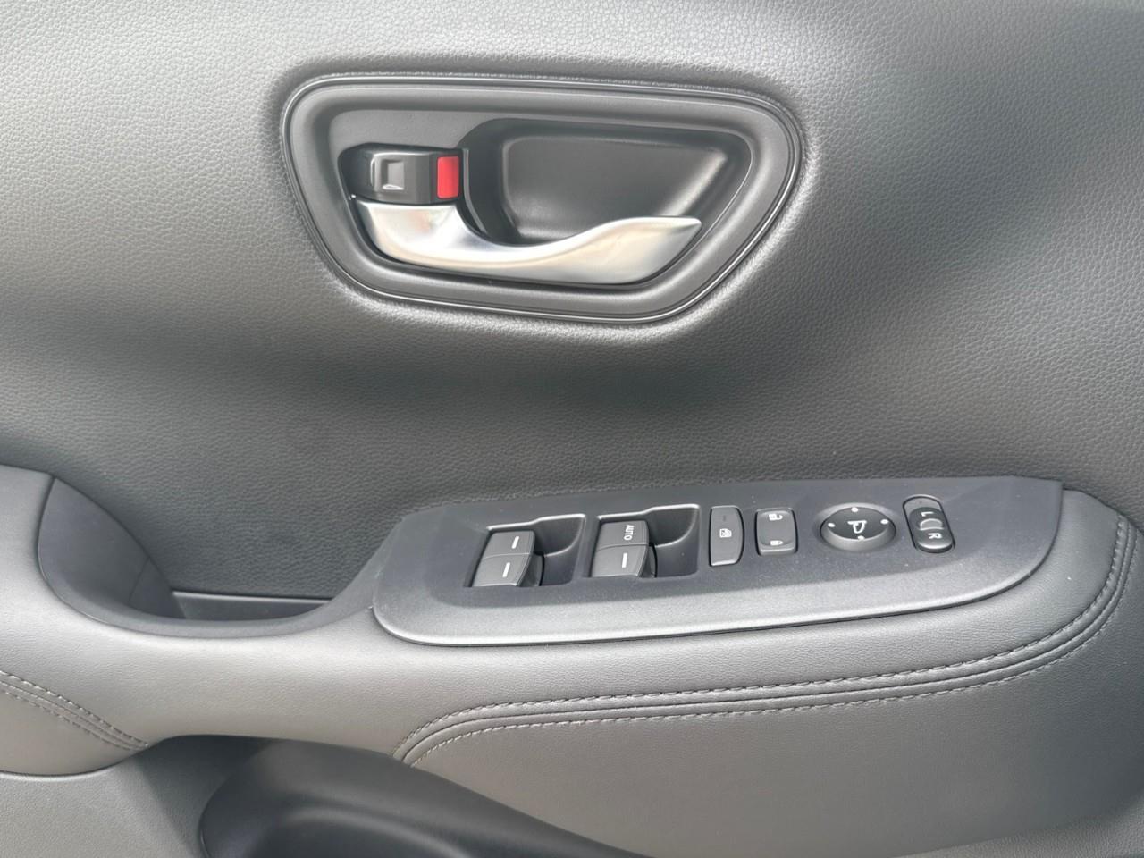 2027 Honda HR-V LX 4dr All-Wheel Drive Photo