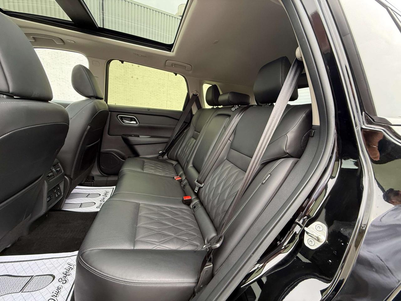 2024 Nissan Rogue PLATINUM   AWD    NO ACCIDENT   ONE OWNER   360 CAMERA Photo