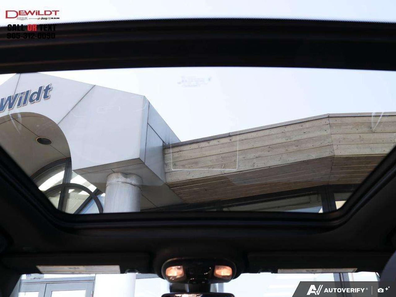 2026 Jeep Compass LIMITED   PANO ROOF   ALPINE SOUND Photo