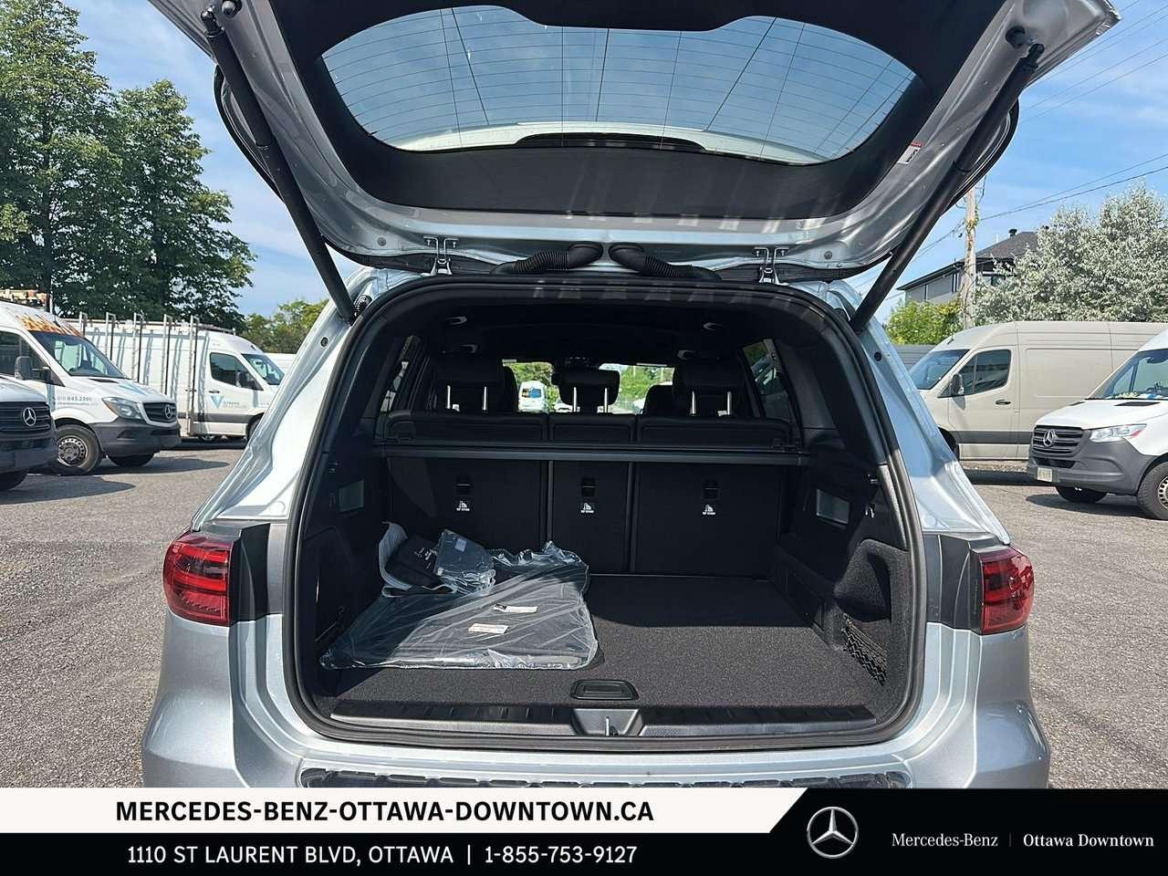 2026 Mercedes-Benz GLB 4MATIC SUV Photo