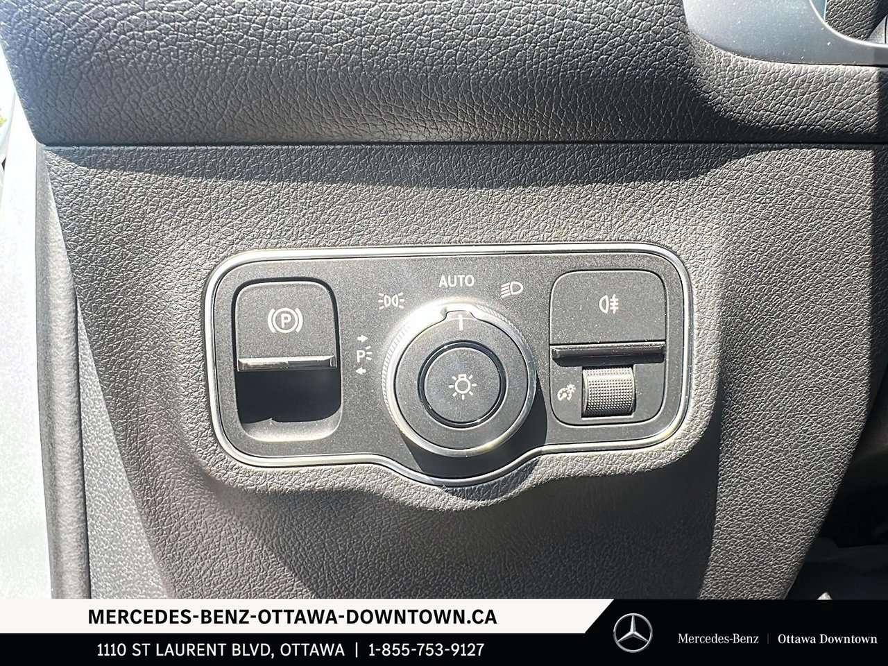 2026 Mercedes-Benz GLB 4MATIC SUV Photo