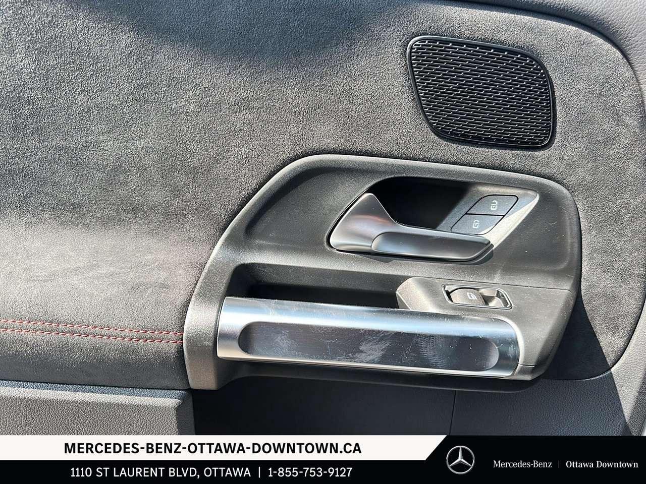 2026 Mercedes-Benz GLB 4MATIC SUV Photo