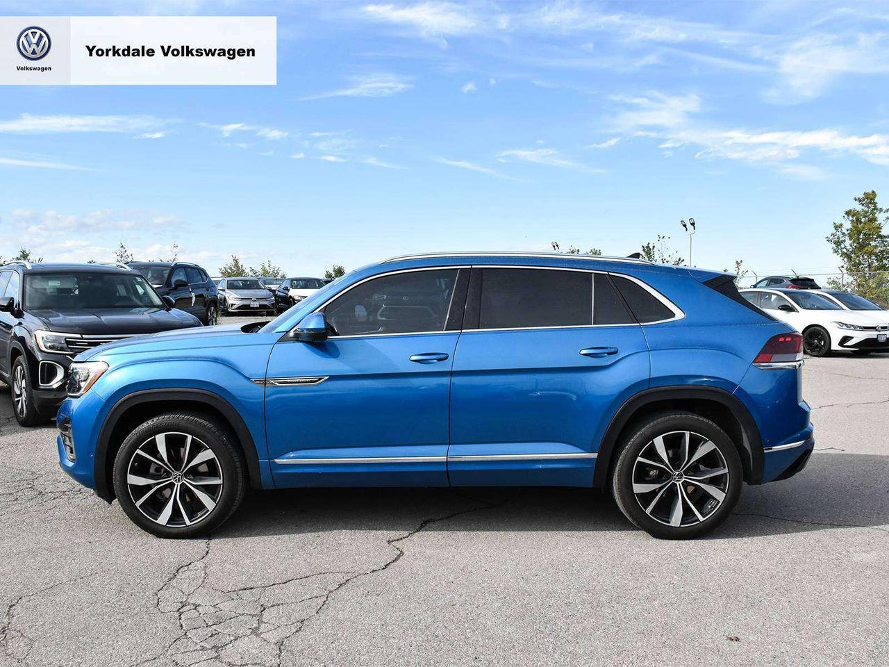 2024 Volkswagen Atlas EXECLINE Photo