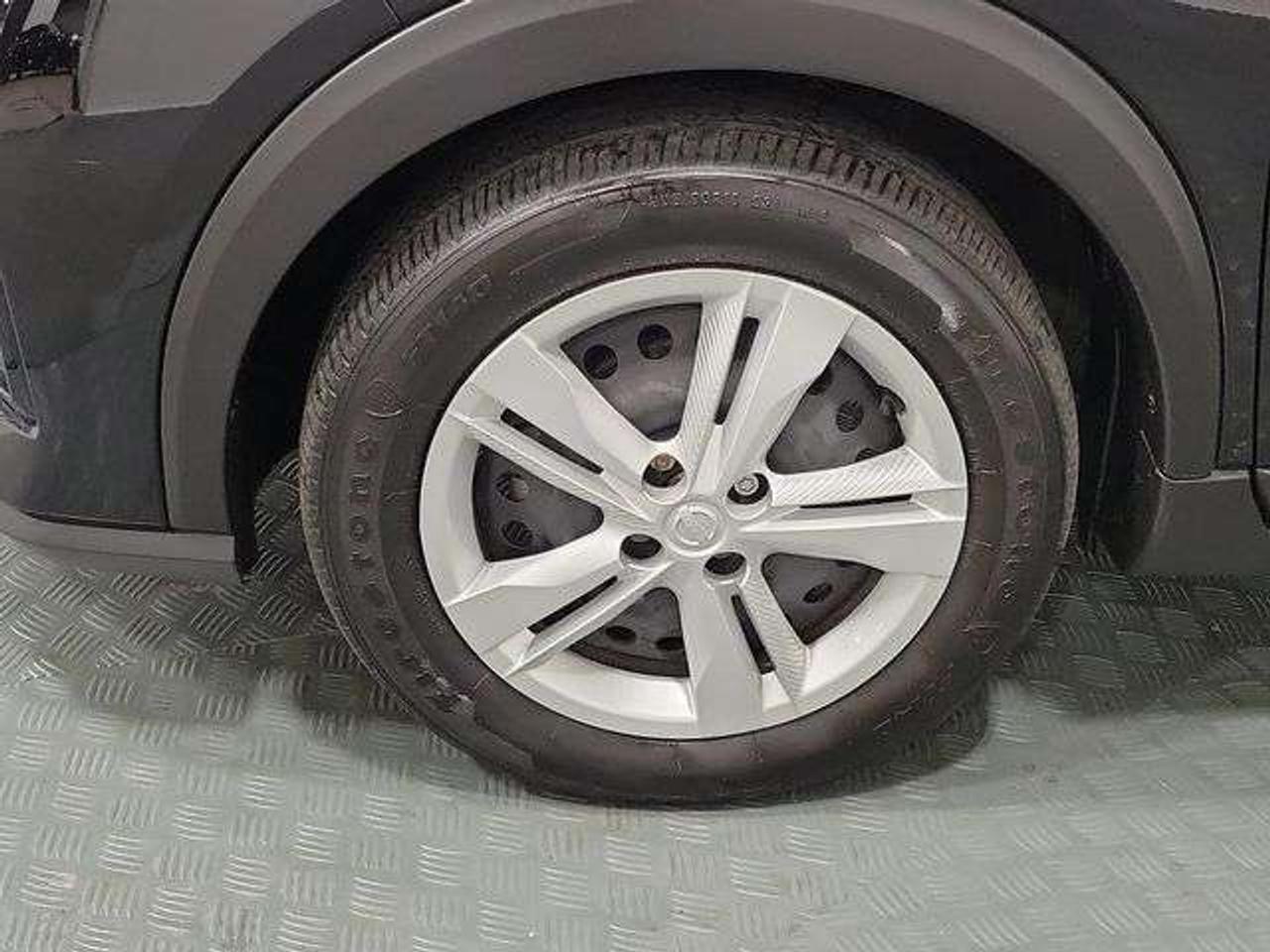 2024 Nissan Kicks S, Back Up Cam, Bluetooth! Photo3