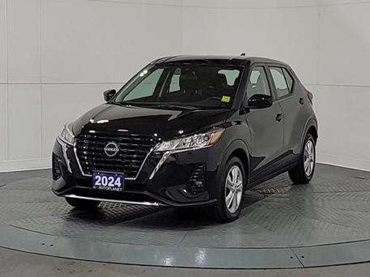 2024 Nissan Kicks S, Back Up Cam, Bluetooth! Photo
