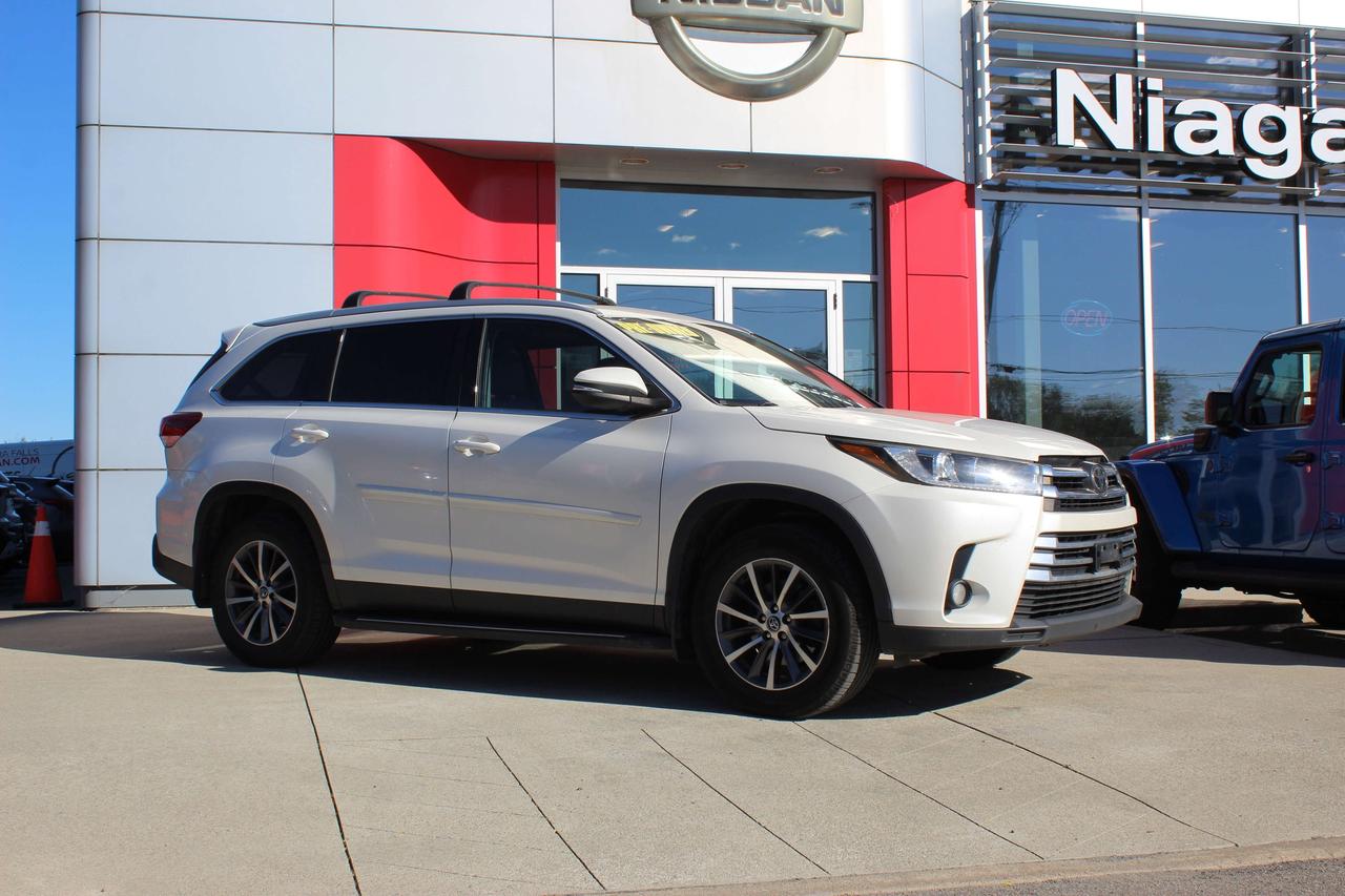 2019 Toyota Highlander XLE AWD Photo5