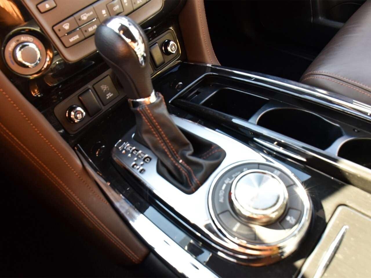 2019 Nissan Armada FULLY LOADED, CAPTAINS CHAIRS, REMOTE START Photo