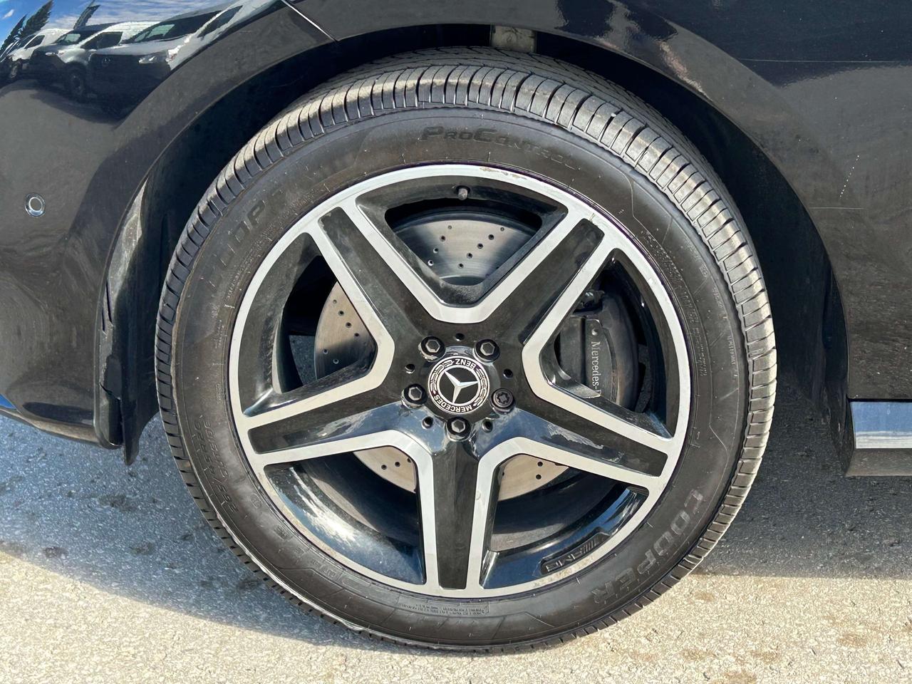 2018 Mercedes-Benz GLE 4MATIC Photo