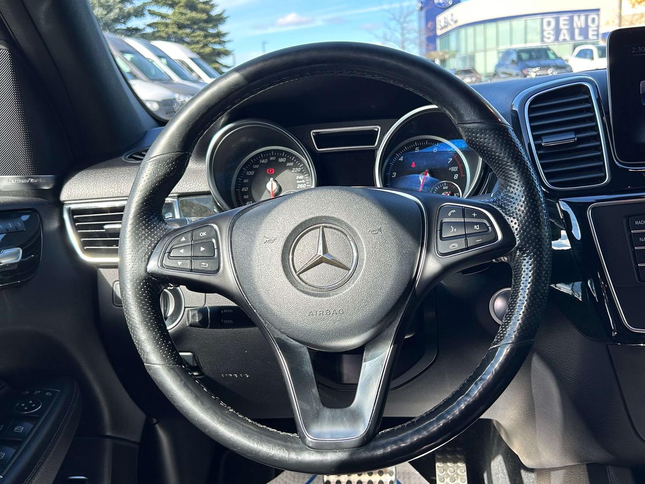 2018 Mercedes-Benz GLE 4MATIC Photo