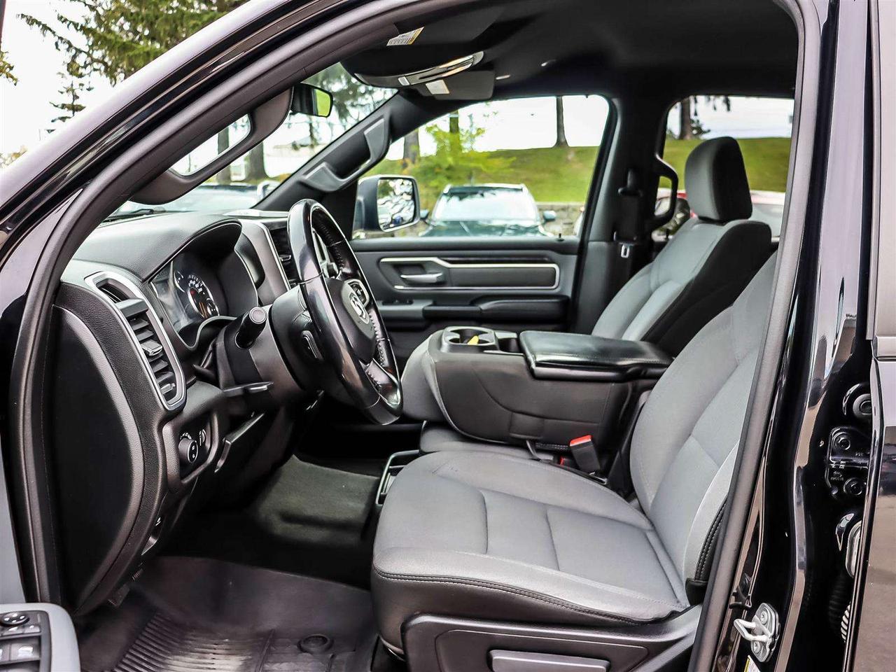 2021 RAM 1500 BIG HORN   STARTER   ALLOYS   6 SEATER   BLUETOOTH Photo