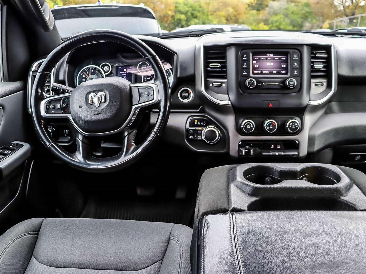 2021 RAM 1500 BIG HORN   STARTER   ALLOYS   6 SEATER   BLUETOOTH Photo