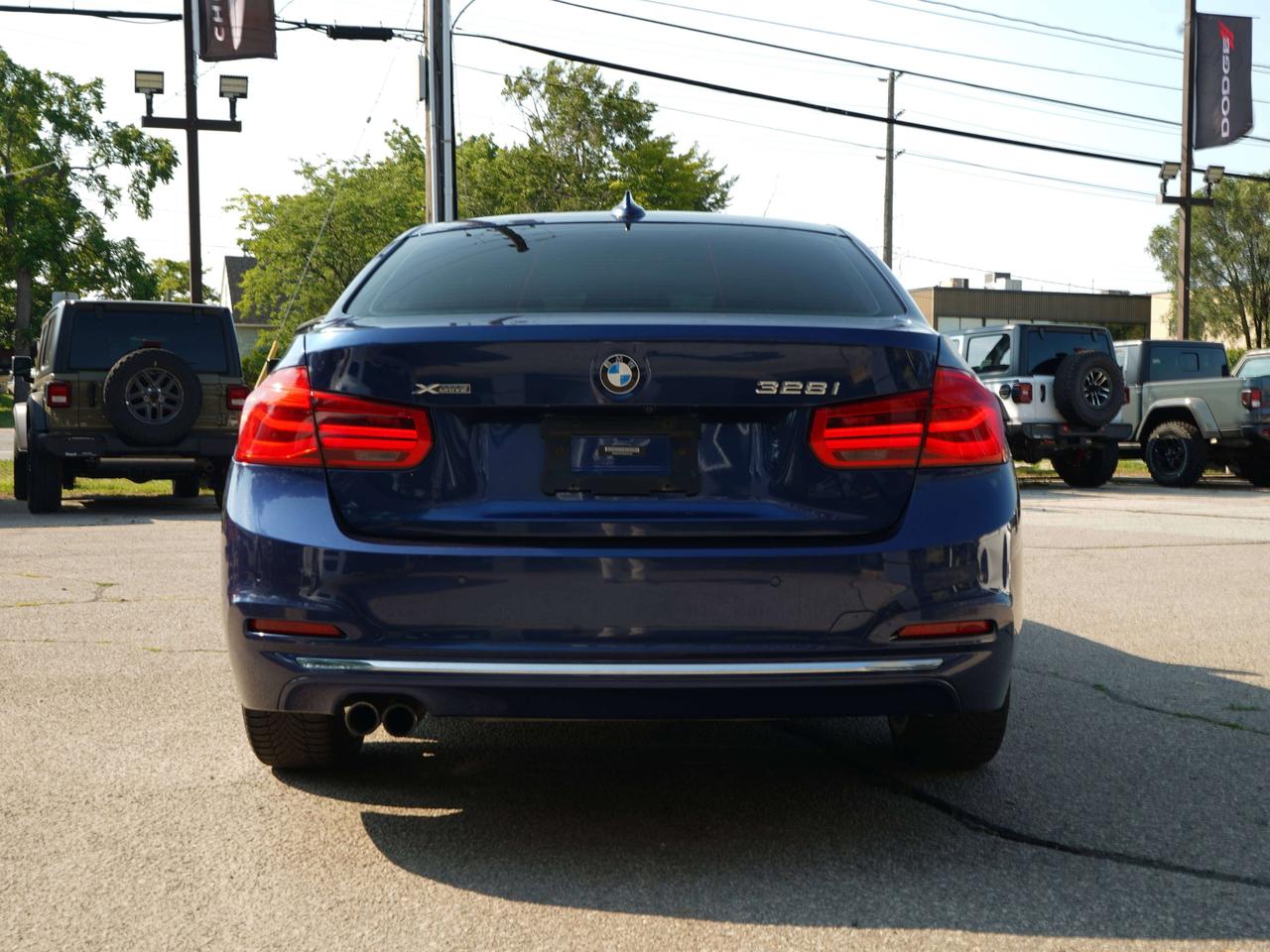 2016 BMW 3 Series 2.0L ENGINE, AWD, LEATHER INTERIOR Photo