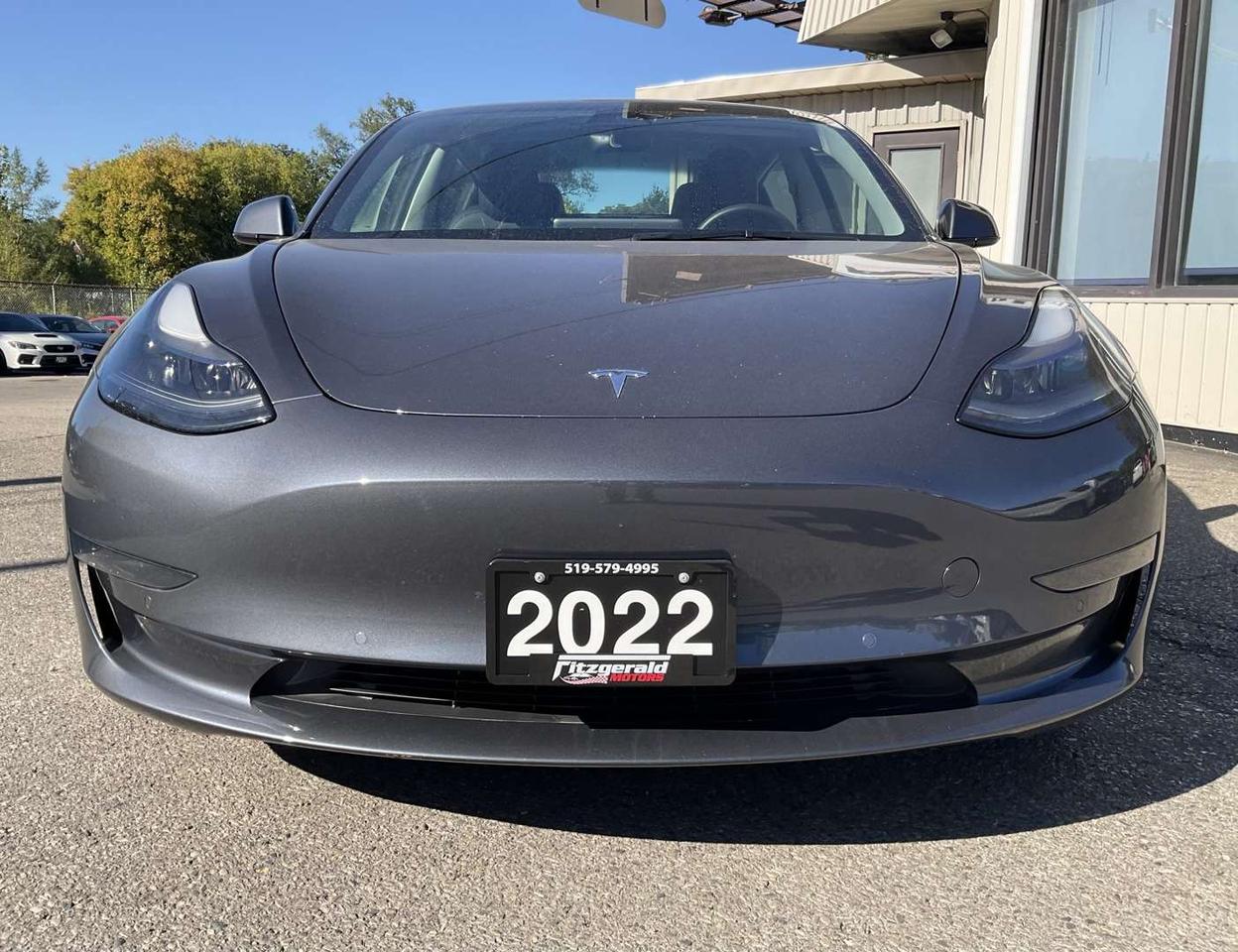 2022 Tesla Model 3 Standard Range - LEATHER! NAV! CAMERAS! EV RATES! Photo1