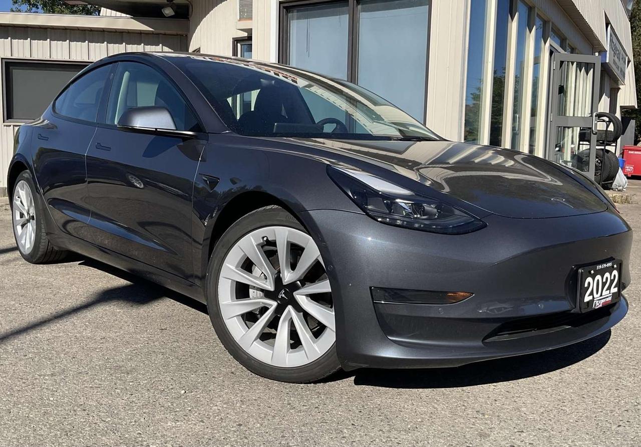2022 Tesla Model 3 Standard Range - LEATHER! NAV! CAMERAS! EV RATES! Photo0