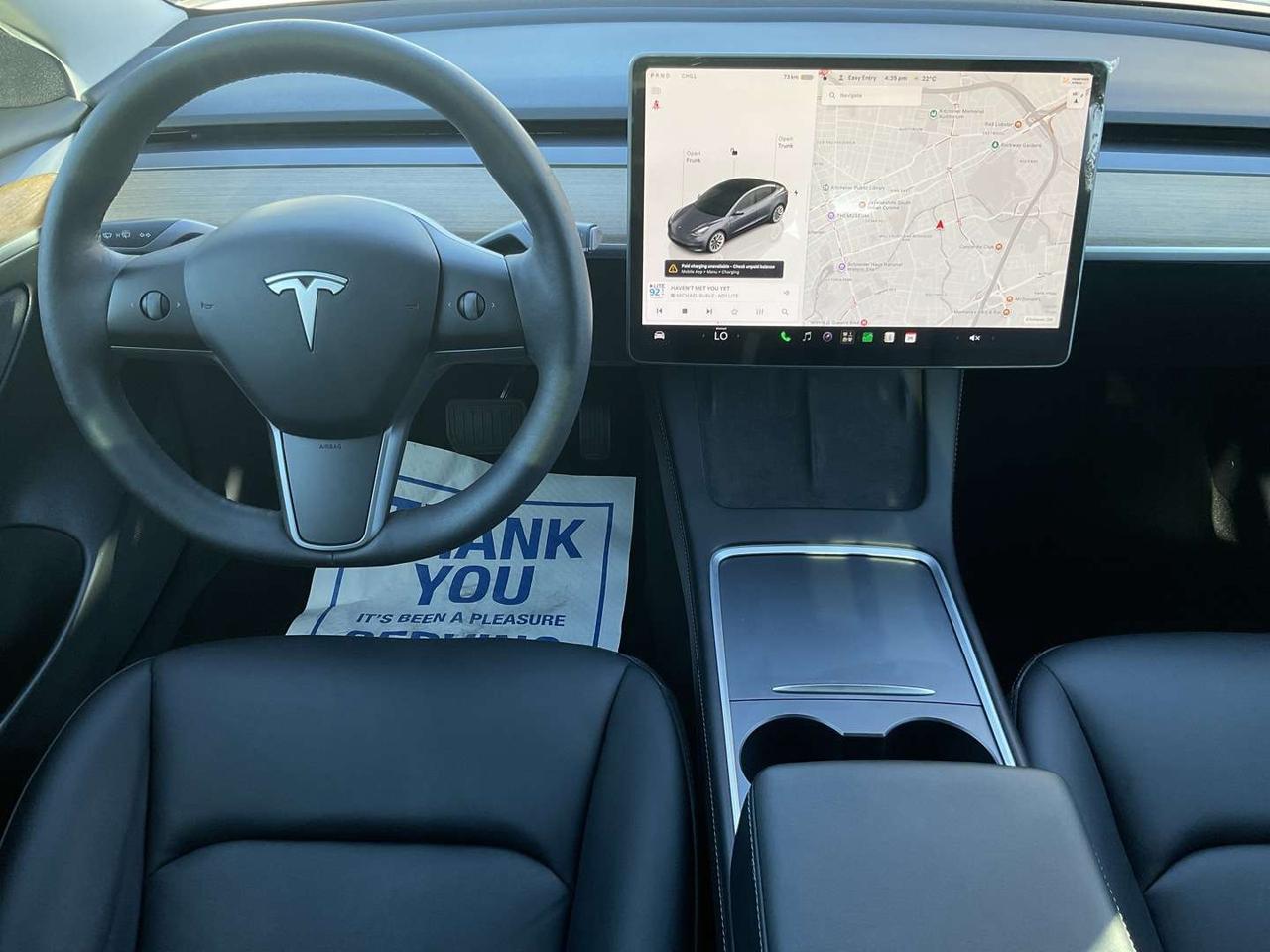 2022 Tesla Model 3 Standard Range - LEATHER! NAV! CAMERAS! EV RATES! Photo