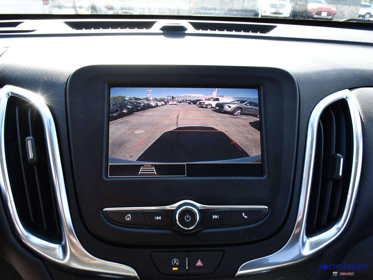 2024 Chevrolet Equinox LT Photo