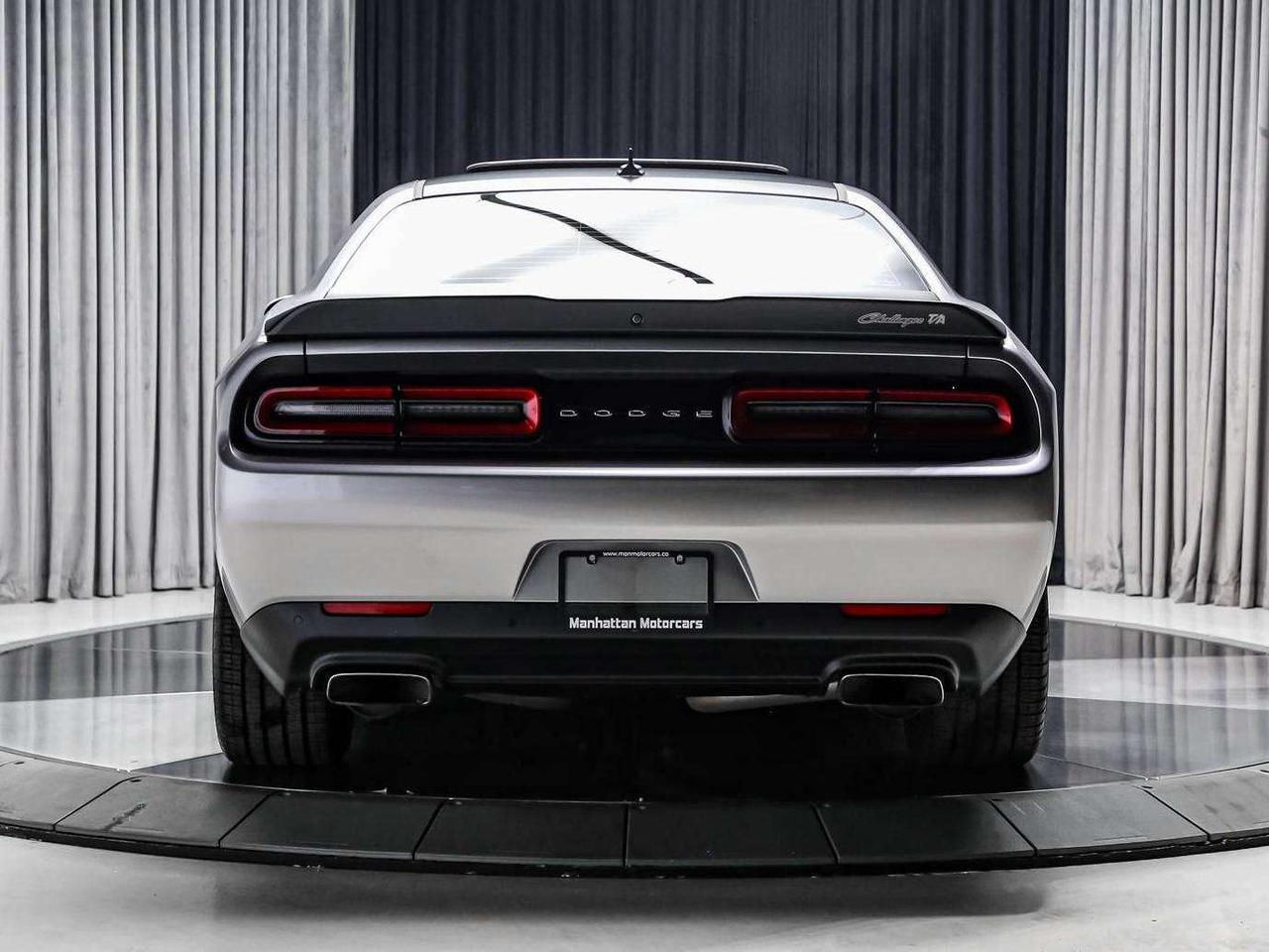2018 Dodge Challenger SRT T/A 392 6.4L MANUAL BREMBO ROOF NOACCIDENT Photo