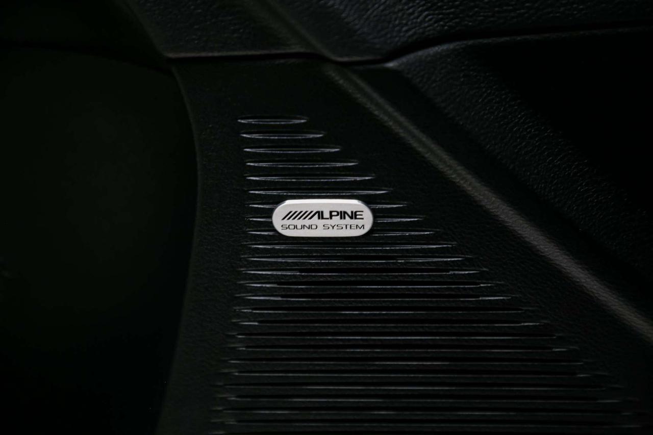 2018 Dodge Challenger SRT T/A 392 6.4L MANUAL BREMBO ROOF NOACCIDENT Photo