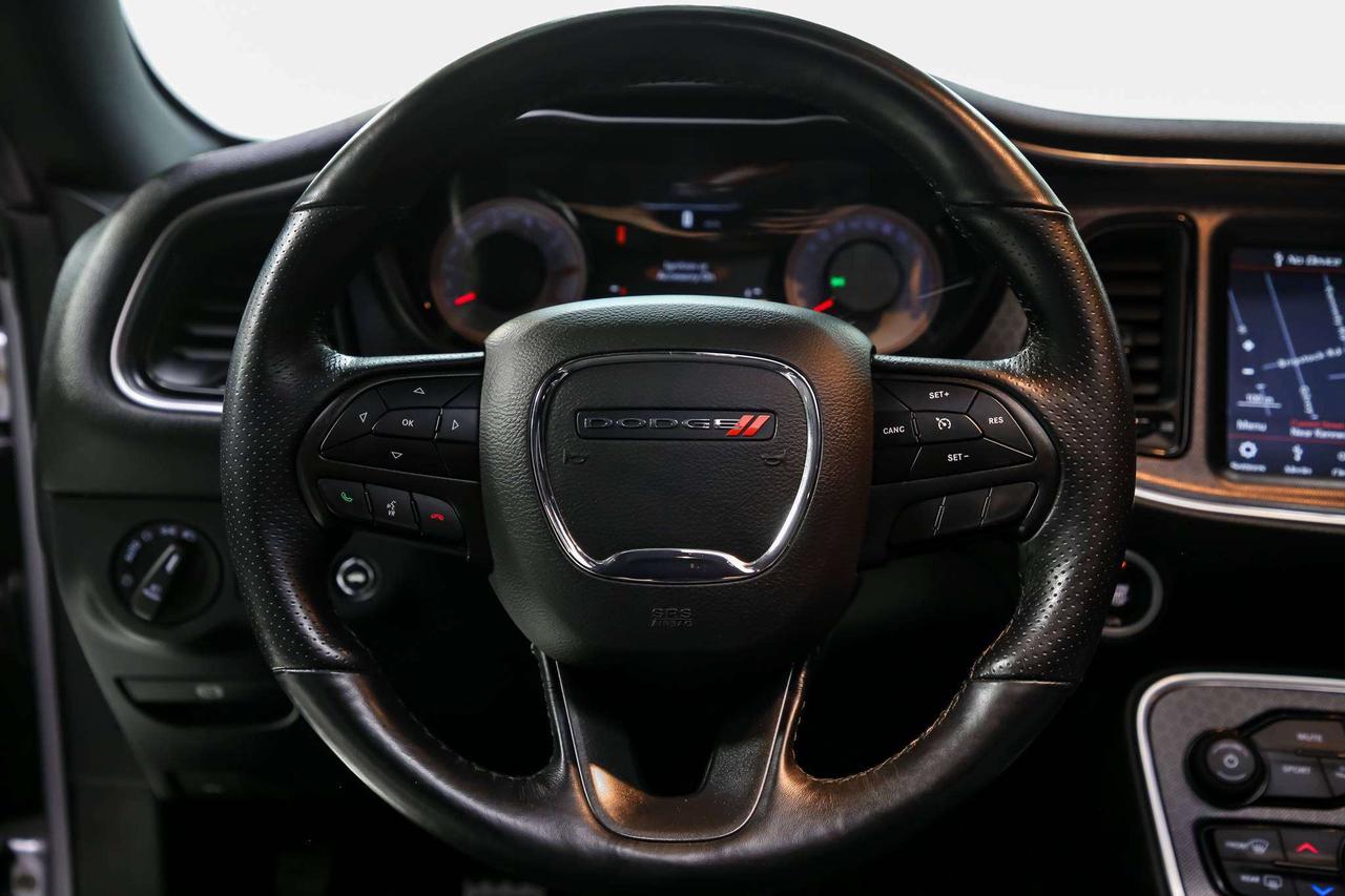 2018 Dodge Challenger SRT T/A 392 6.4L MANUAL BREMBO ROOF NOACCIDENT Photo