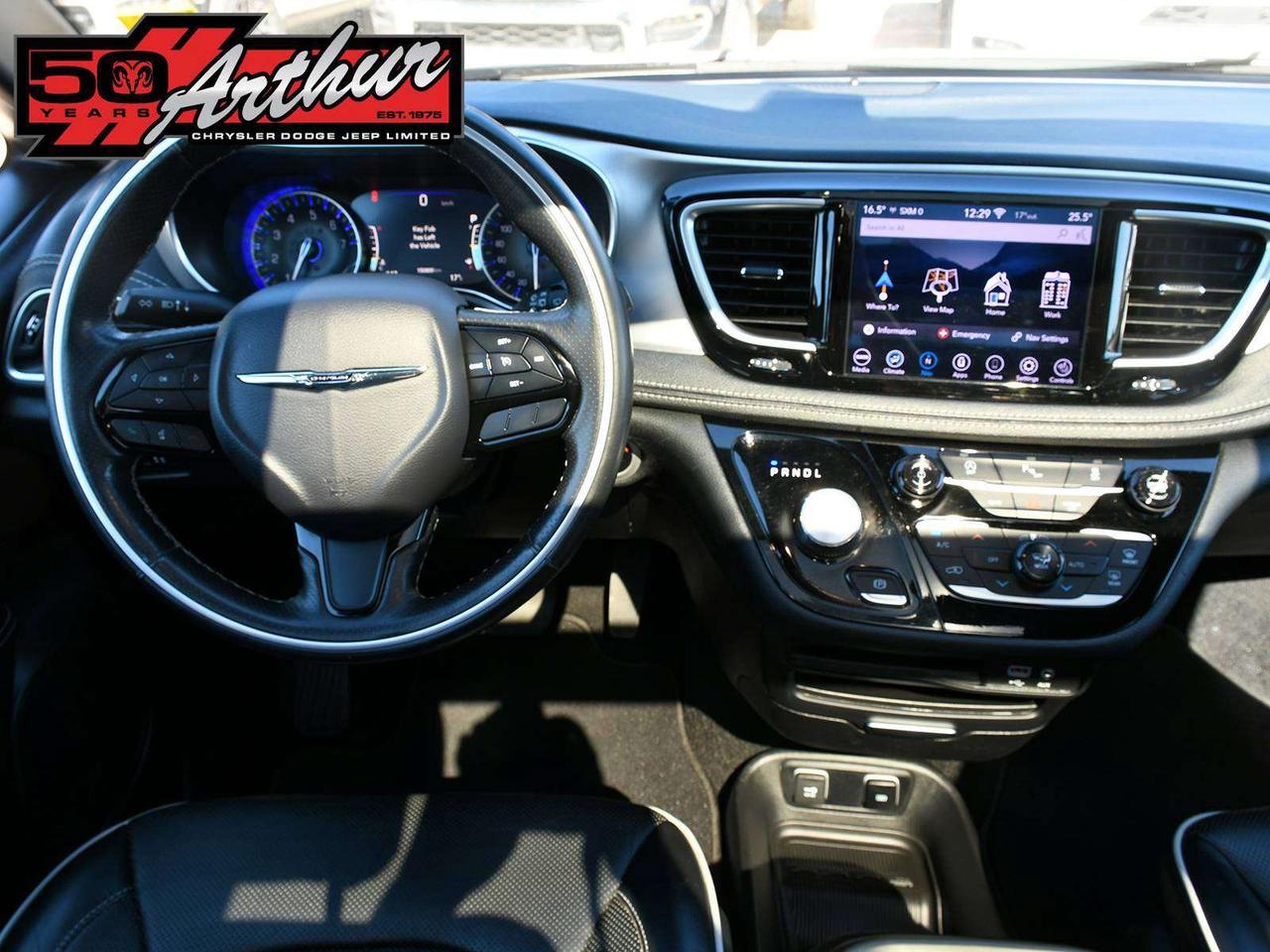 2020 Chrysler Pacifica LIMITED "S" APPEARANCE PACKAGE Photo