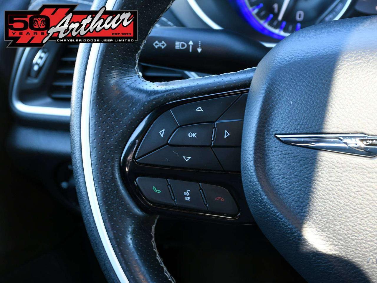 2020 Chrysler Pacifica LIMITED "S" APPEARANCE PACKAGE Photo