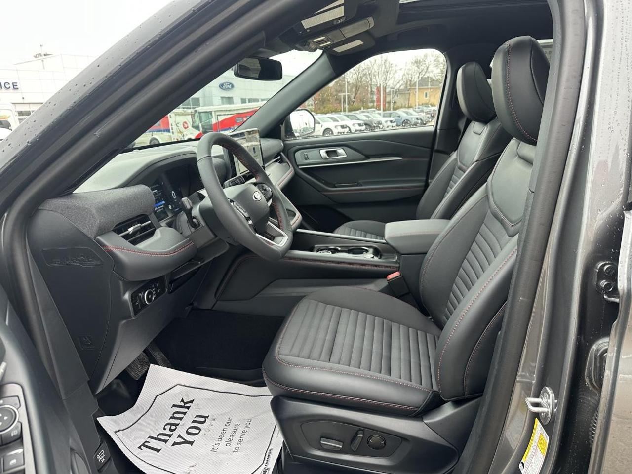 2026 Ford Explorer ST-Line 4WD Photo