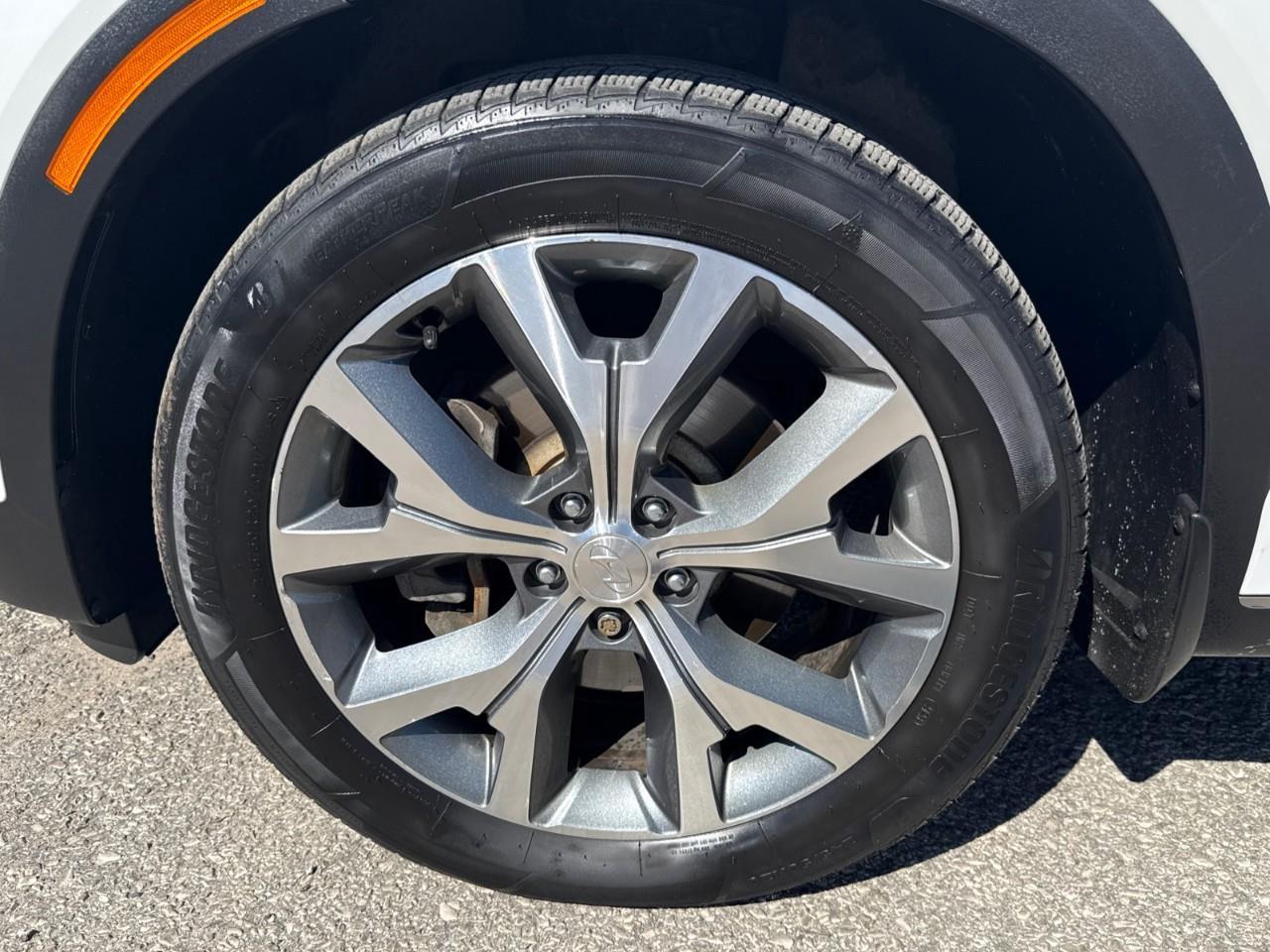 2020 Hyundai PALISADE Luxury 7 Passenger 4dr All-Wheel Drive Photo