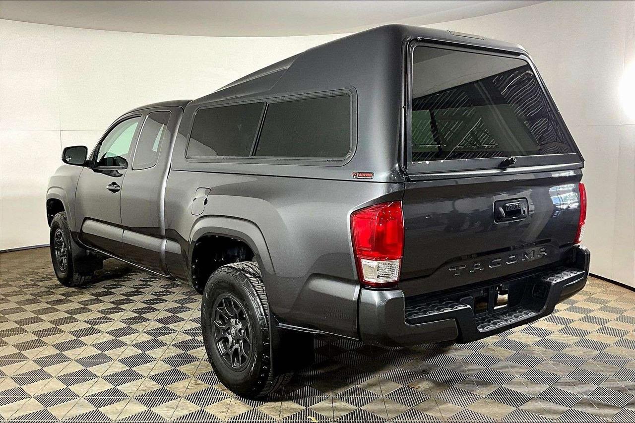 2016 Toyota Tacoma 2WD Access Cab I4 Auto SR+ Photo