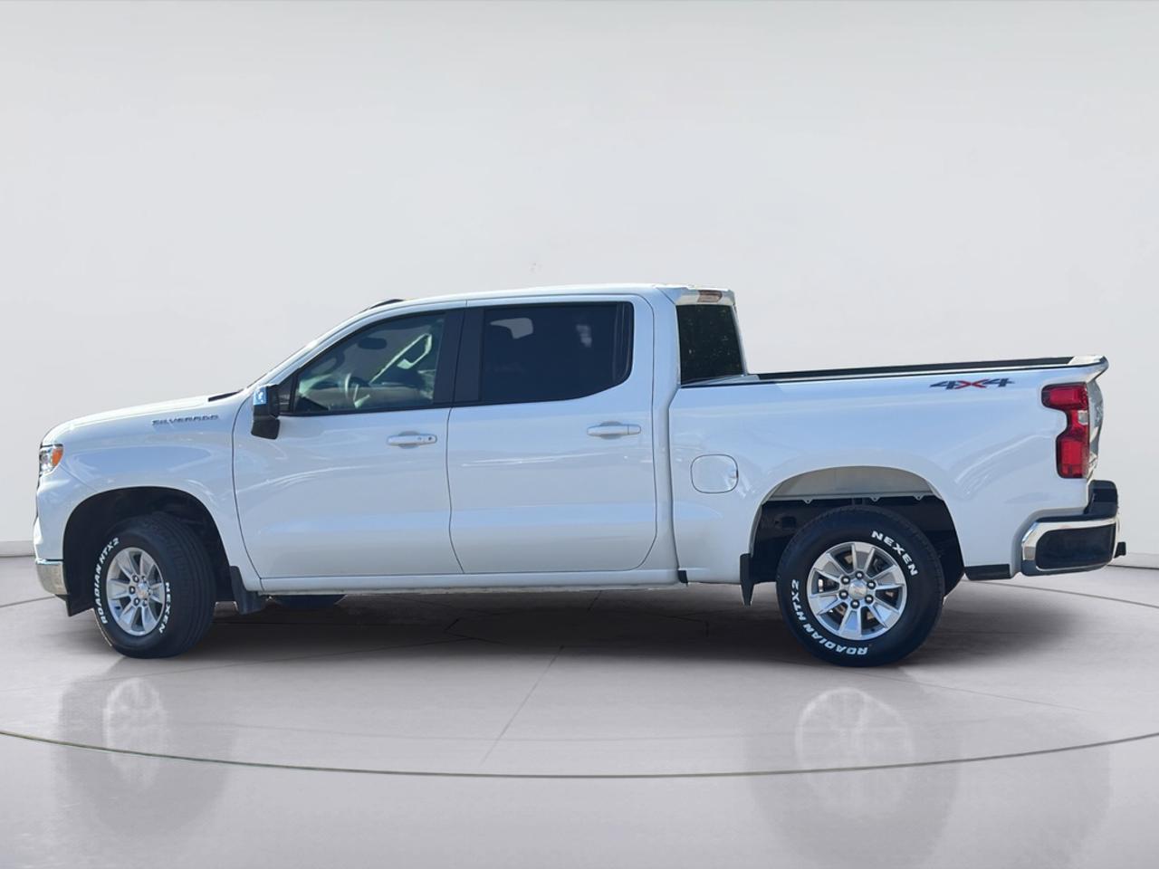 2025 Chevrolet Silverado 1500 LT1 Photo