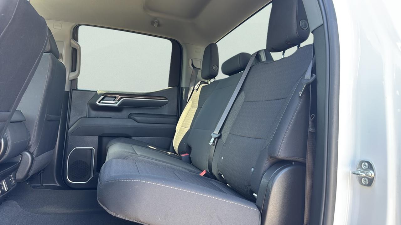 2025 Chevrolet Silverado 1500 LT1 Photo