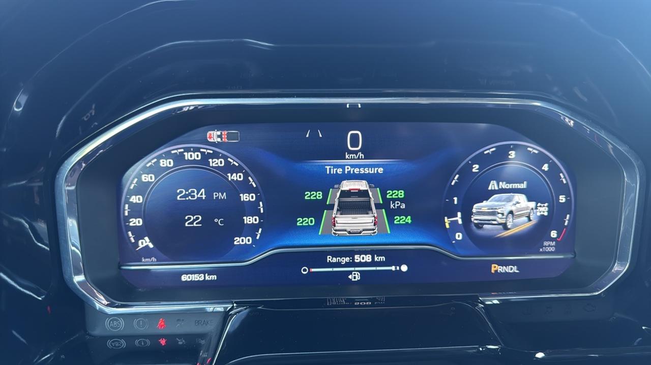 2025 Chevrolet Silverado 1500 LT1 Photo