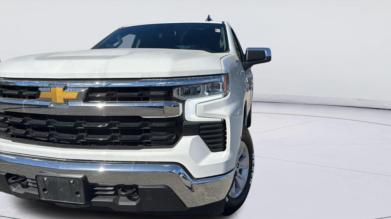 2025 Chevrolet Silverado 1500 LT1 Photo