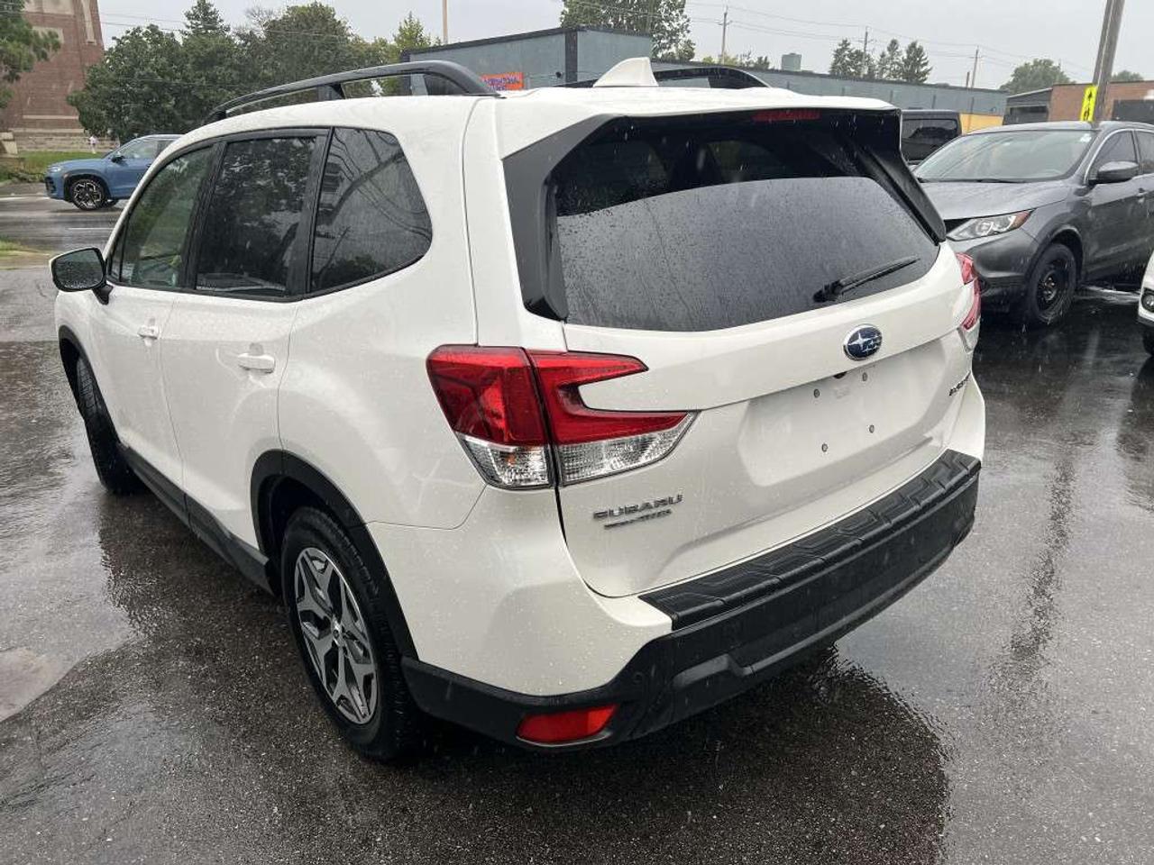 2021 Subaru Forester TOURING AWD Photo