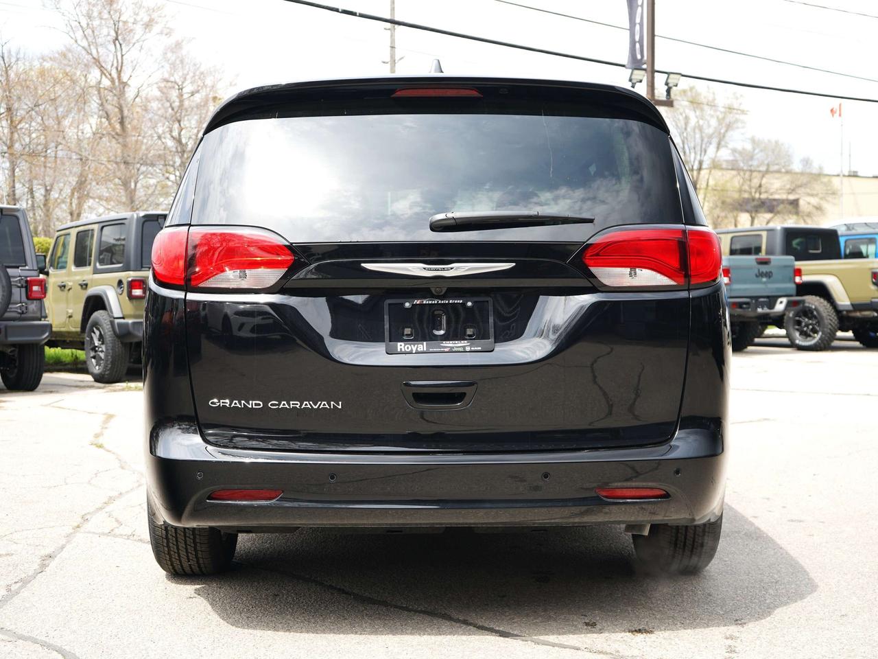 2024 Chrysler Grand Caravan SXT, 3.6L, 7 SEATER Photo