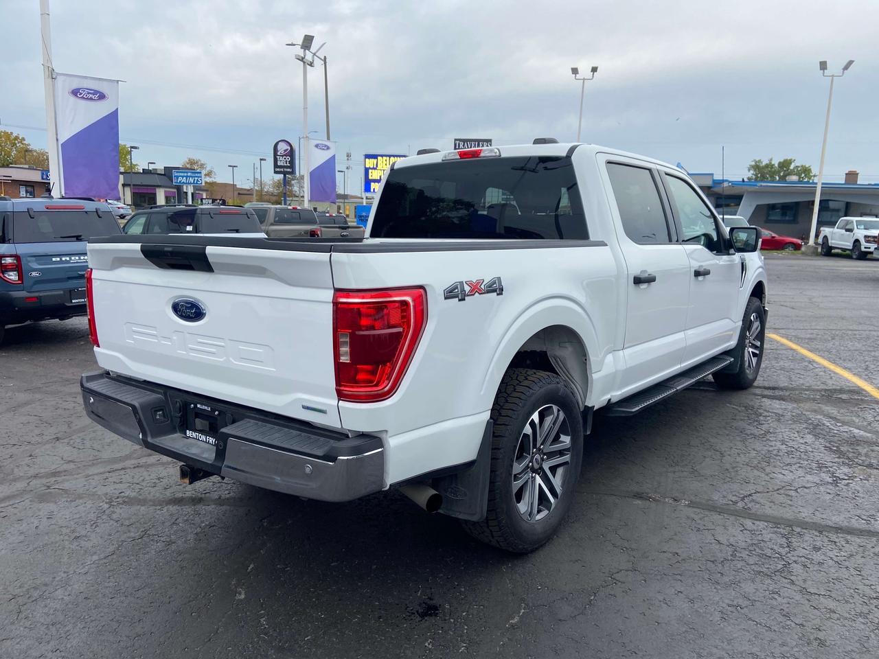 2022 Ford F-150 CREW 4X4 BLACK PACK NAV 20'S Photo